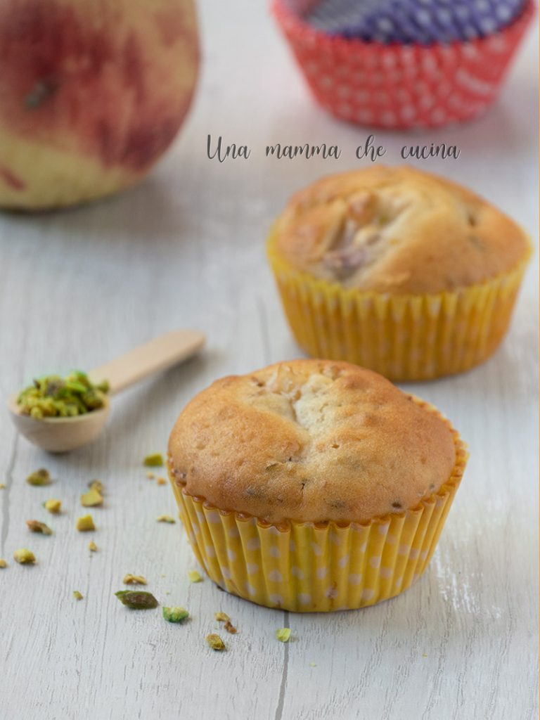 Perzik-en pistachemuffins
