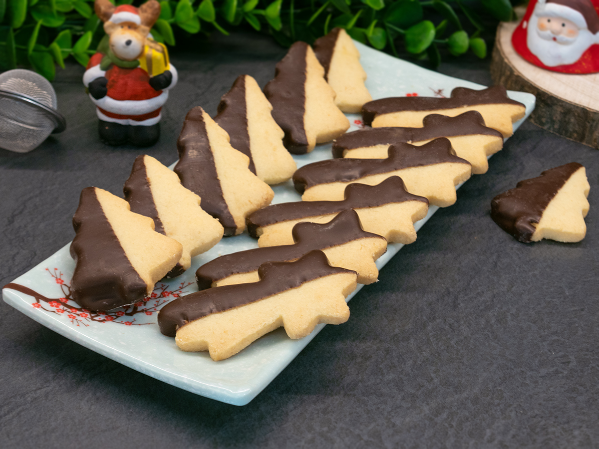 Chocolade bedekte zandkoekjes