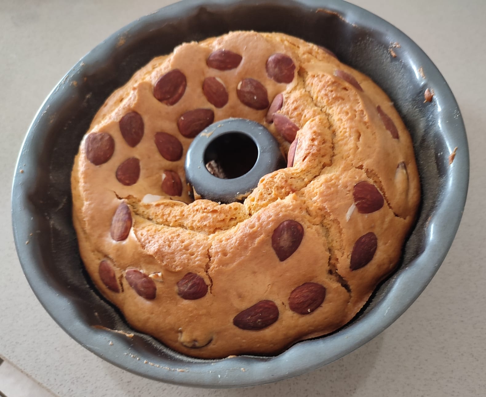 Amandelkrans met amandelen