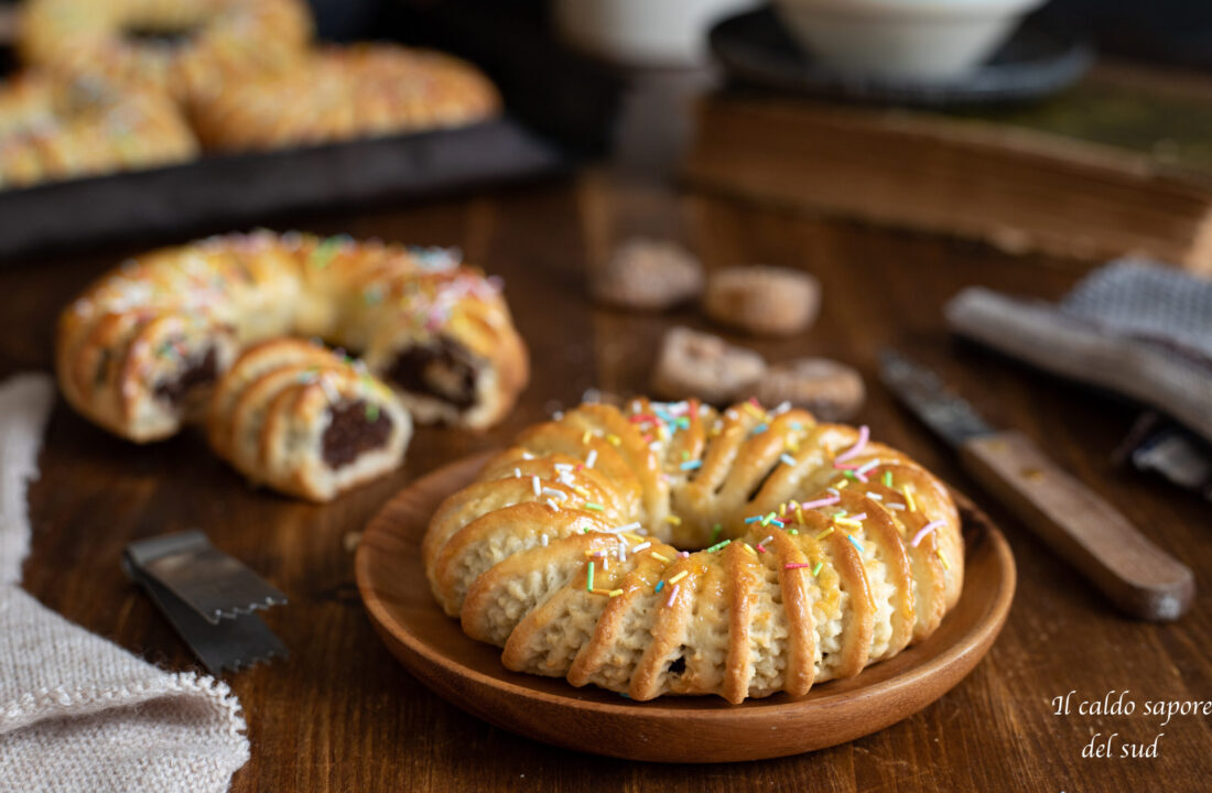 Siciliaanse buccellati met gedroogde vijgen