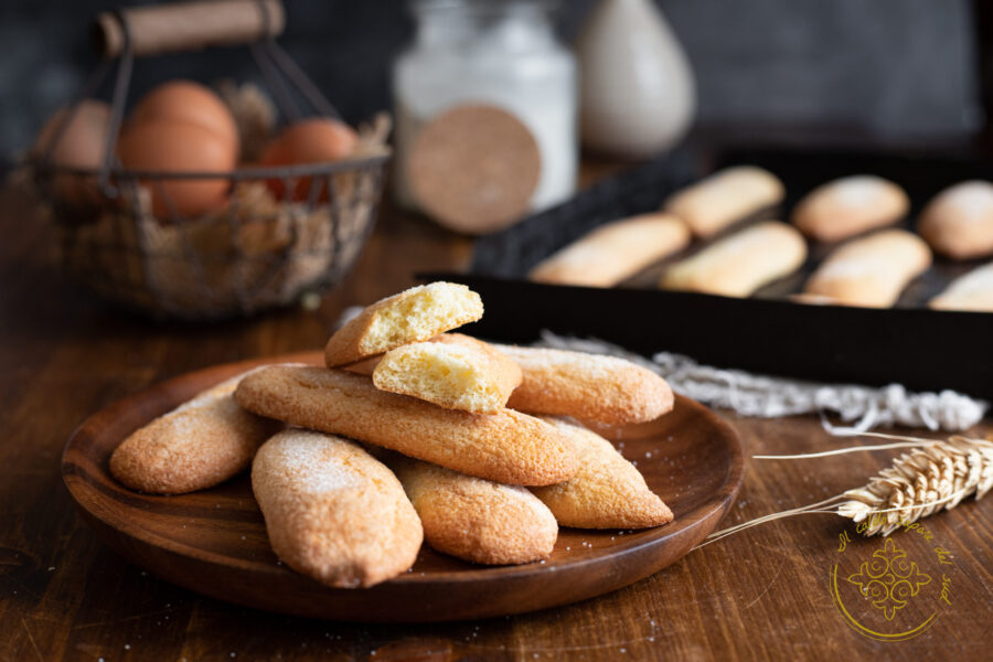 Zelfgemaakte savoiardi, het onfeilbare recept van grootmoeder