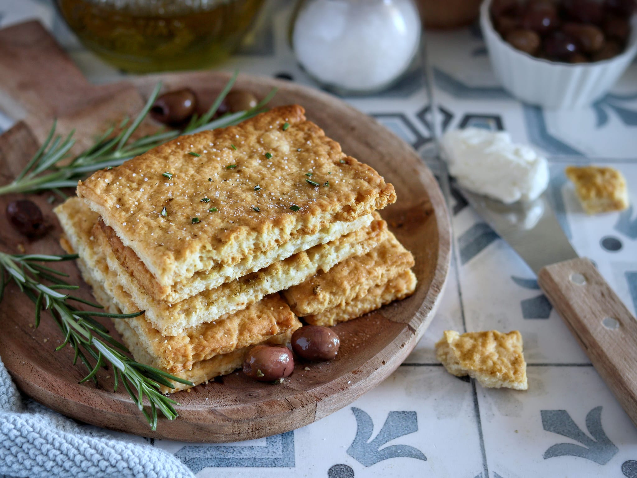 Krokante rozemarijncrackers