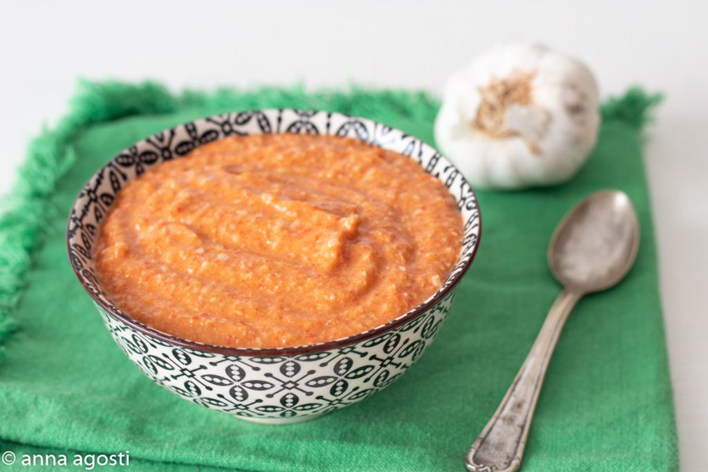 Paprika en Walnoten Pesto