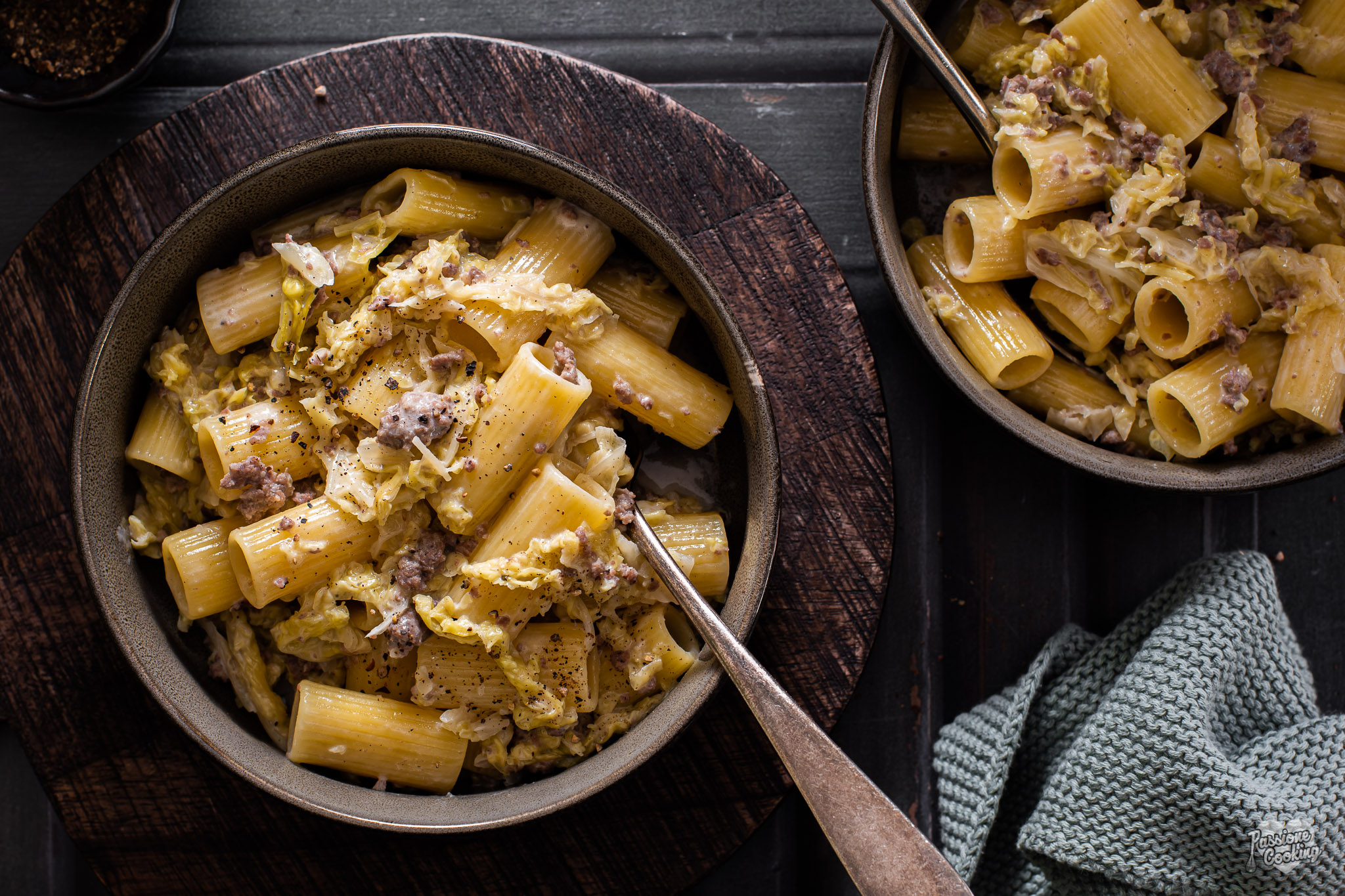 Pasta met savooikool en worst