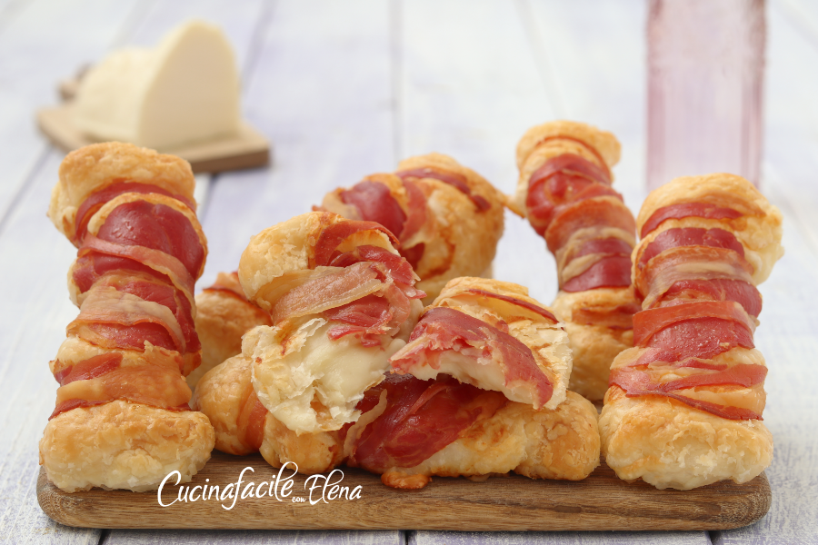 Spek Omwikkelde Bladerdeeghapjes