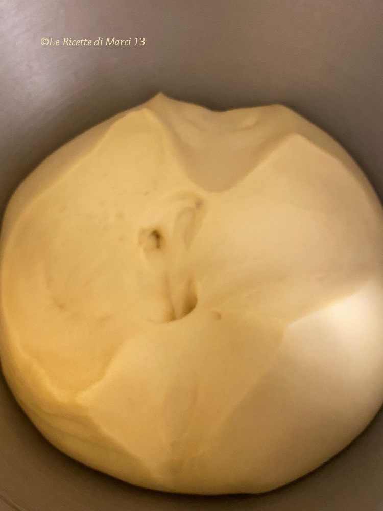 Zachte brioche gevuld met Nutella