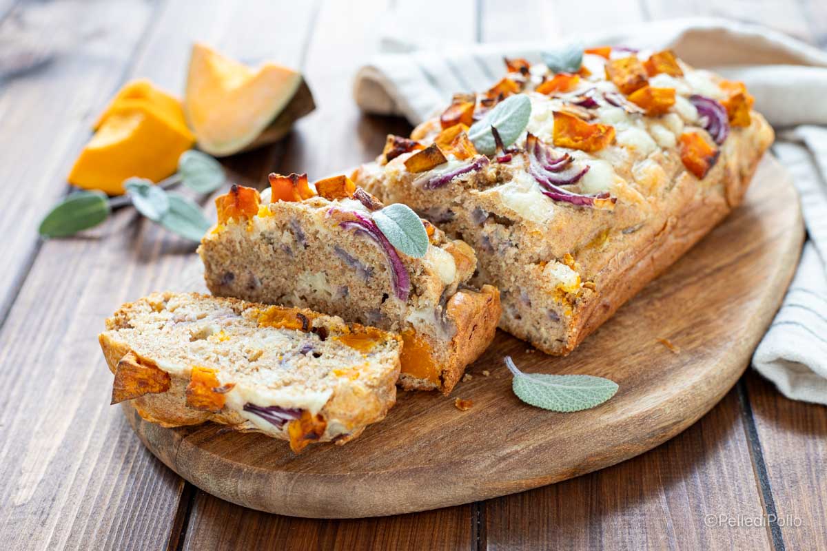 Volkoren cake met pompoen en ui