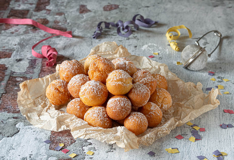 Castagnole met ricotta