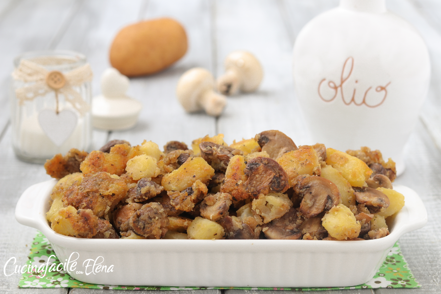 Champignons en aardappelen in de pan