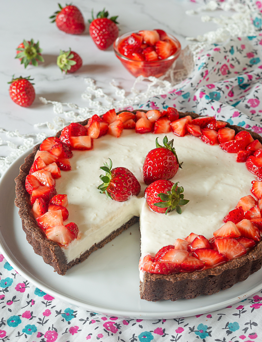 Crostata met melkcrème en aardbeien