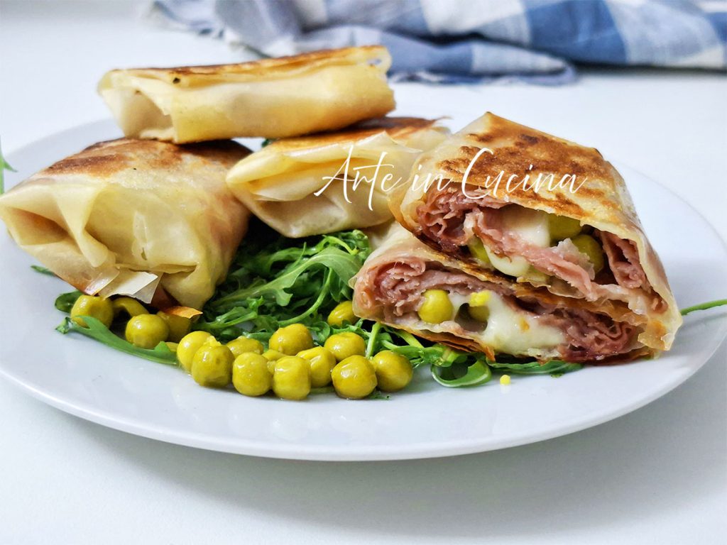 FILLO ROLLETJES met ERWTJES en spek