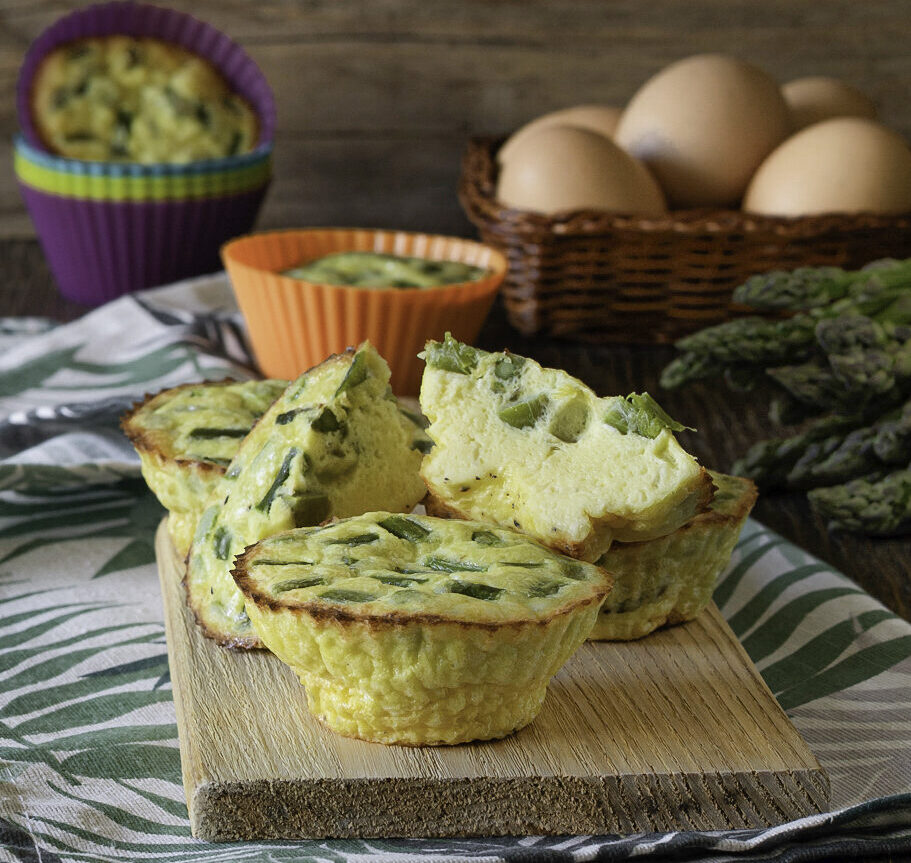 Mini-omeletjes met asperges en Philadelphia uit de oven