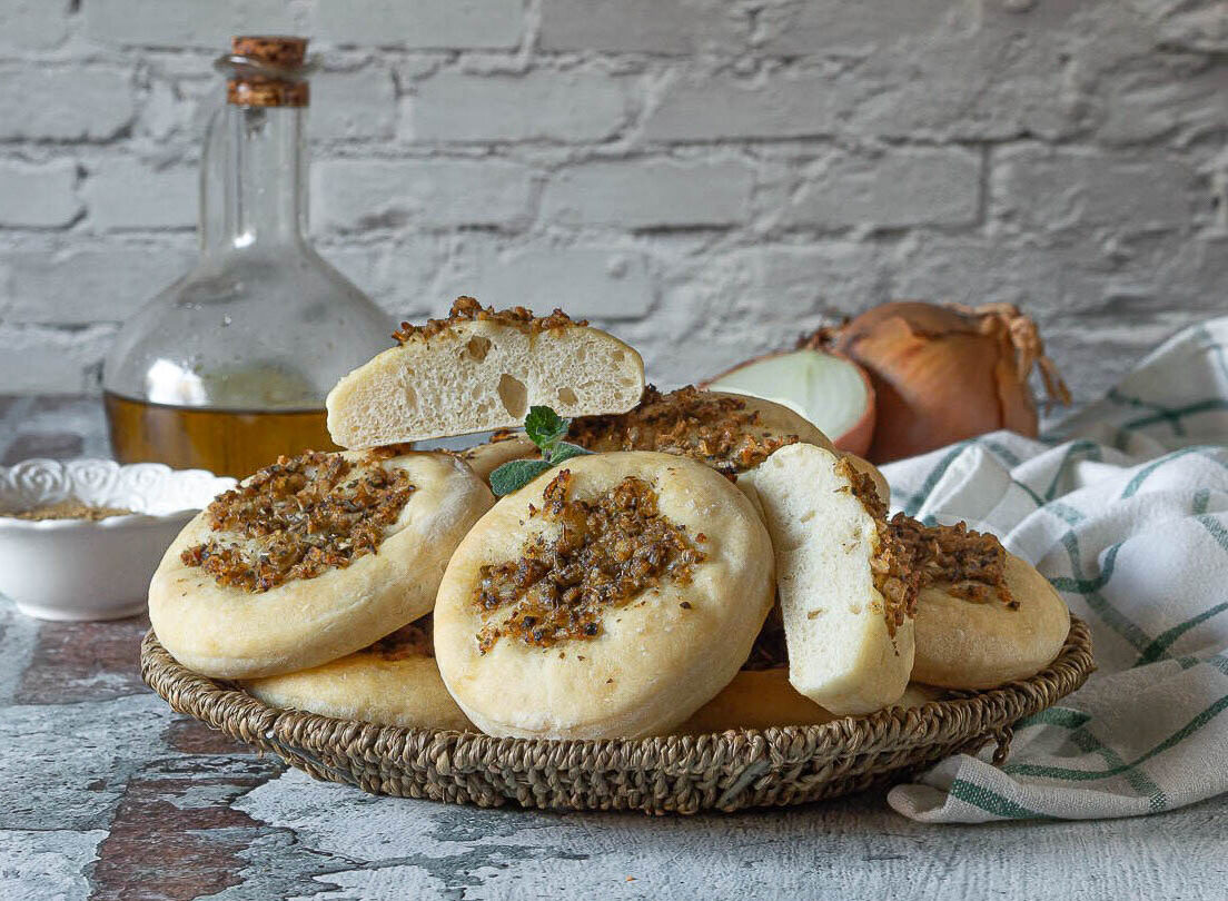 Syrische focaccia’s met ui