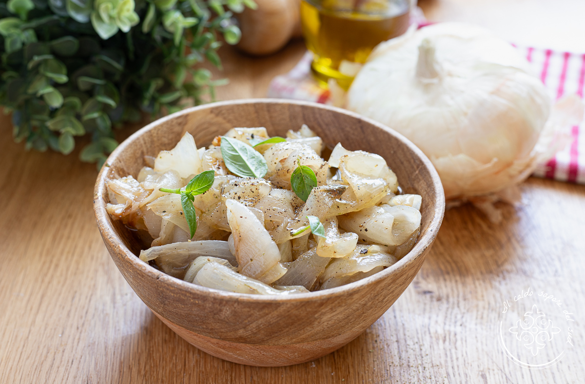 Salade van geroosterde uien