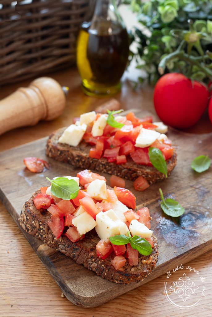 Garnituur met basilicum