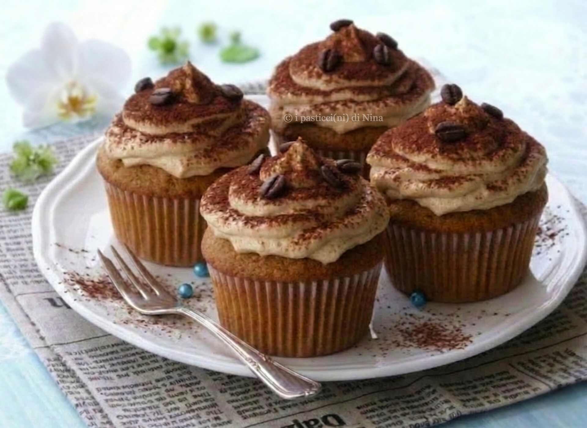 CUPCAKE MET KOFFIE