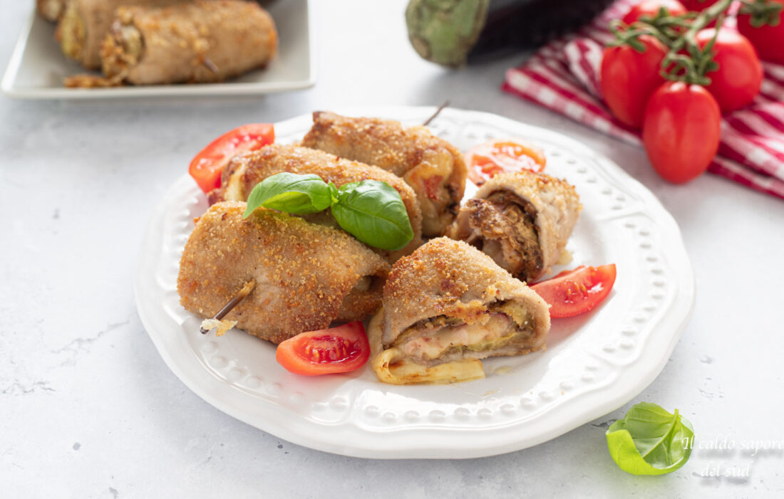 Varkenslenderolletjes met aubergine