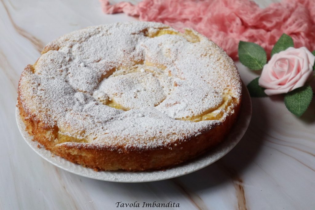 Torta all'ananas