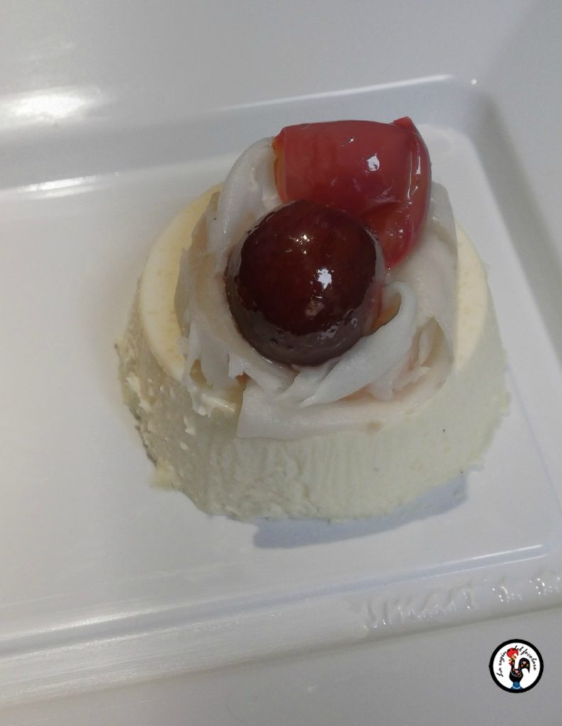 Panna cotta met Parmezaan, lardo en gekarameliseerde druiven