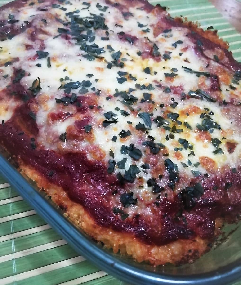 Rijstovenschotel met pizza Margherita-smaak