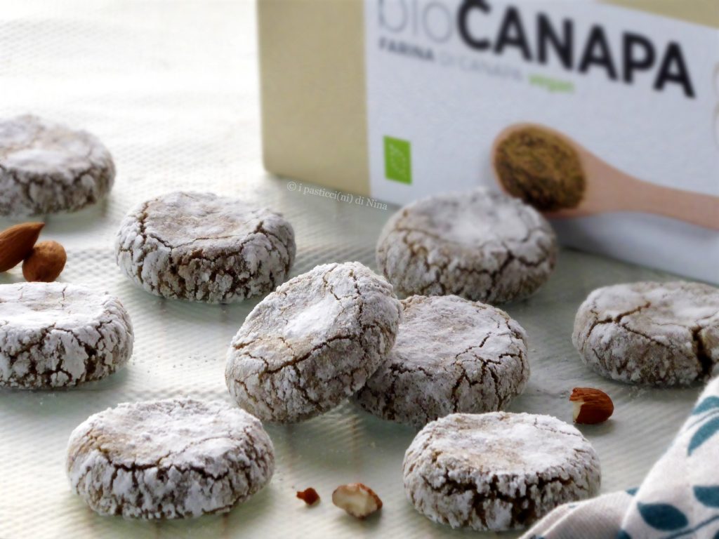 koekjes zonder bloem met amandel en hennep