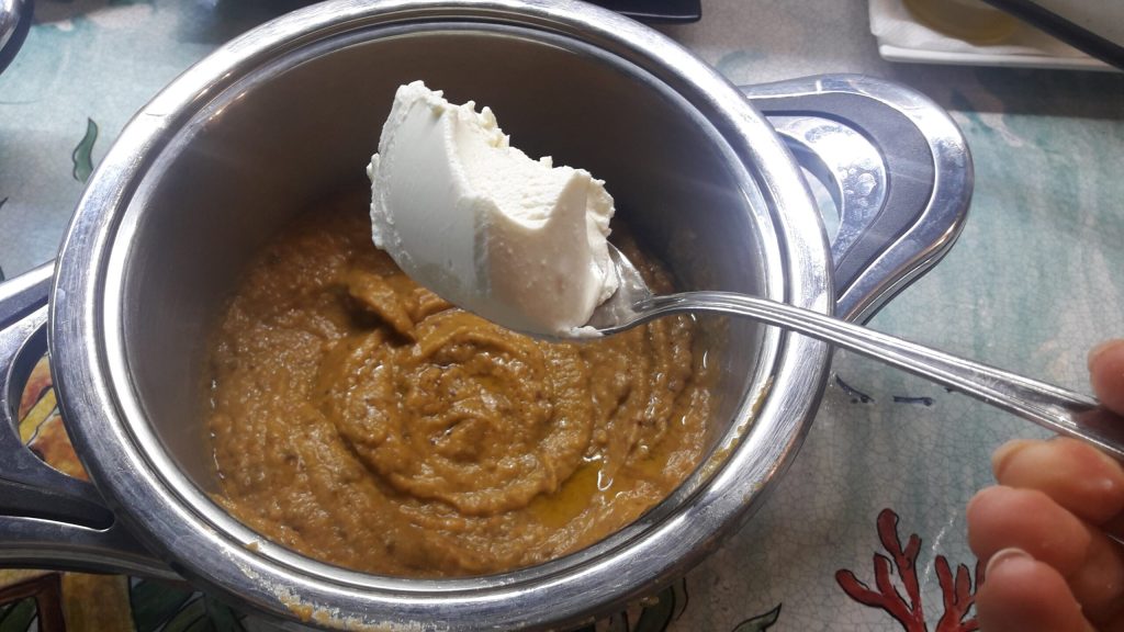 Ravioli met pomodorino- en auberginecrème