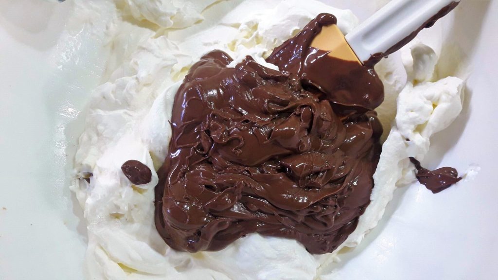 Number cake met cacao en kokos