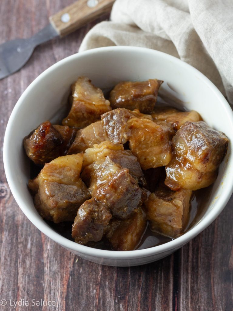 Geglazuurde varkensbuik in slowcooker