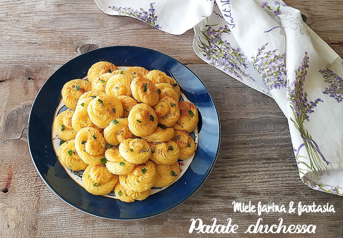 Duchesse-aardappelen met salie