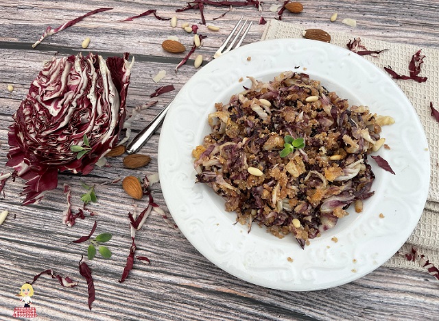 Radicchio in de pan met paneermeel
