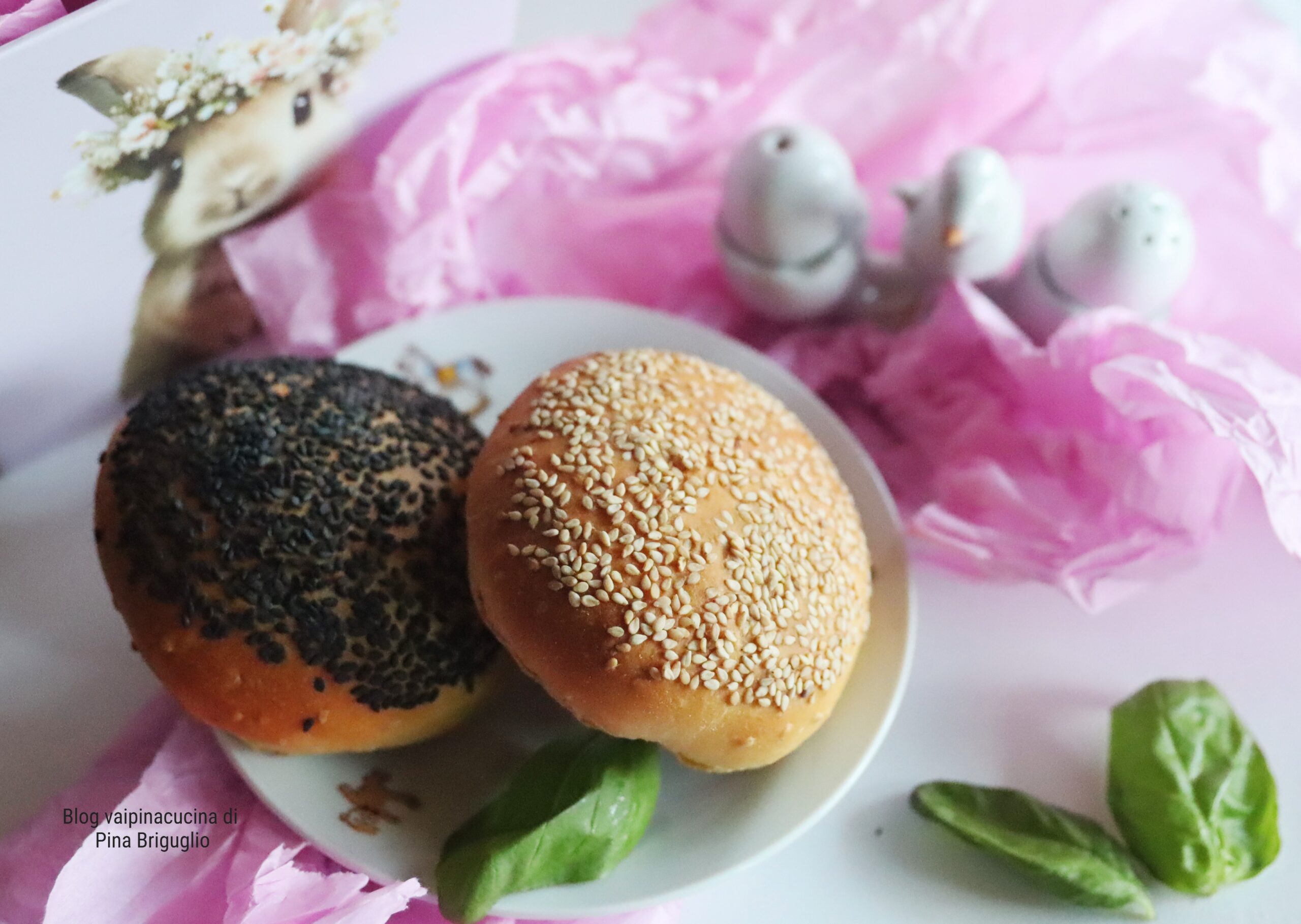 Zachte sesambroodjes