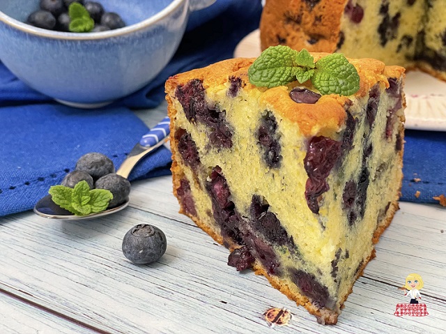 BOSBESSEN EN RICOTTA TAART super luchtig