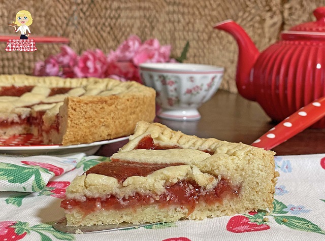 CROSTATA met huisgemaakte AARDBEIENJAM