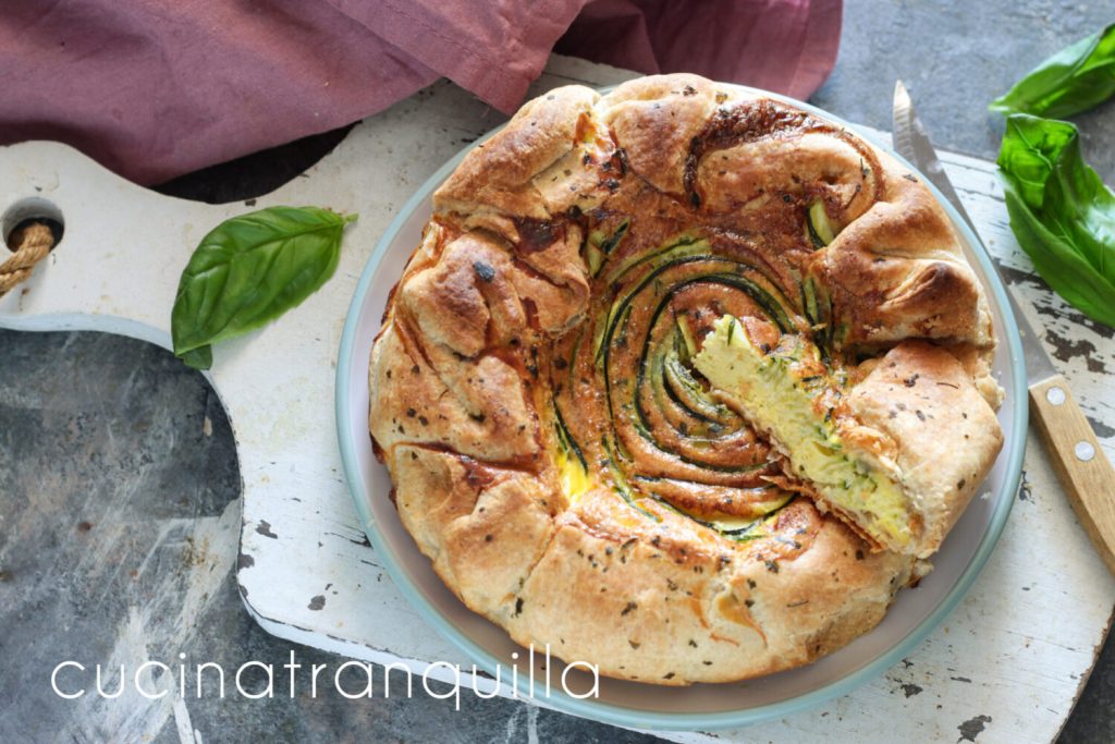 Rustieke taart met courgette en eieren