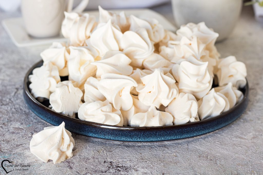 Meringues of schuimpjes