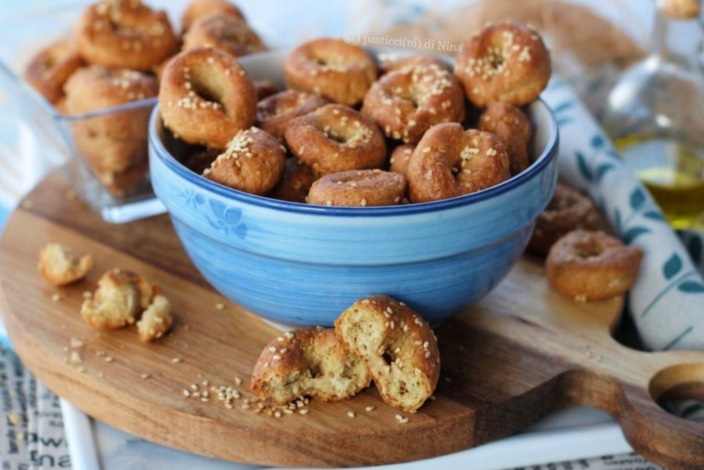 pugliaanse tarallini met sesam i pasticcini di Nina