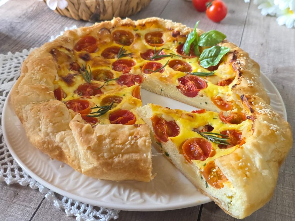 Hartige taart met ricotta en cherrytomaatjes in oven of airfryer