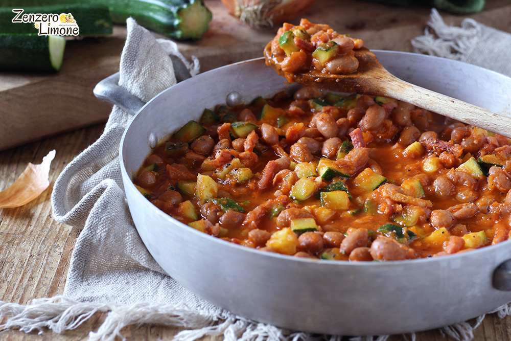 bonen in huisgemaakte saus