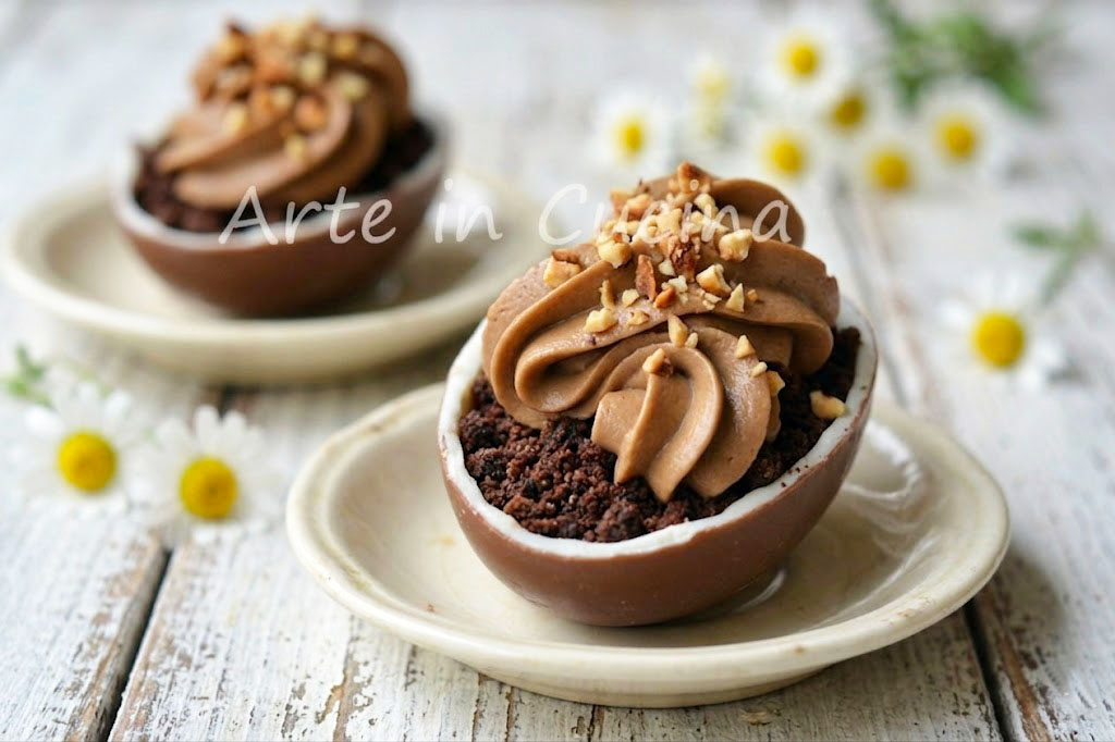 EIEREN VAN CHOCOLADE gevuld met KOFFIE