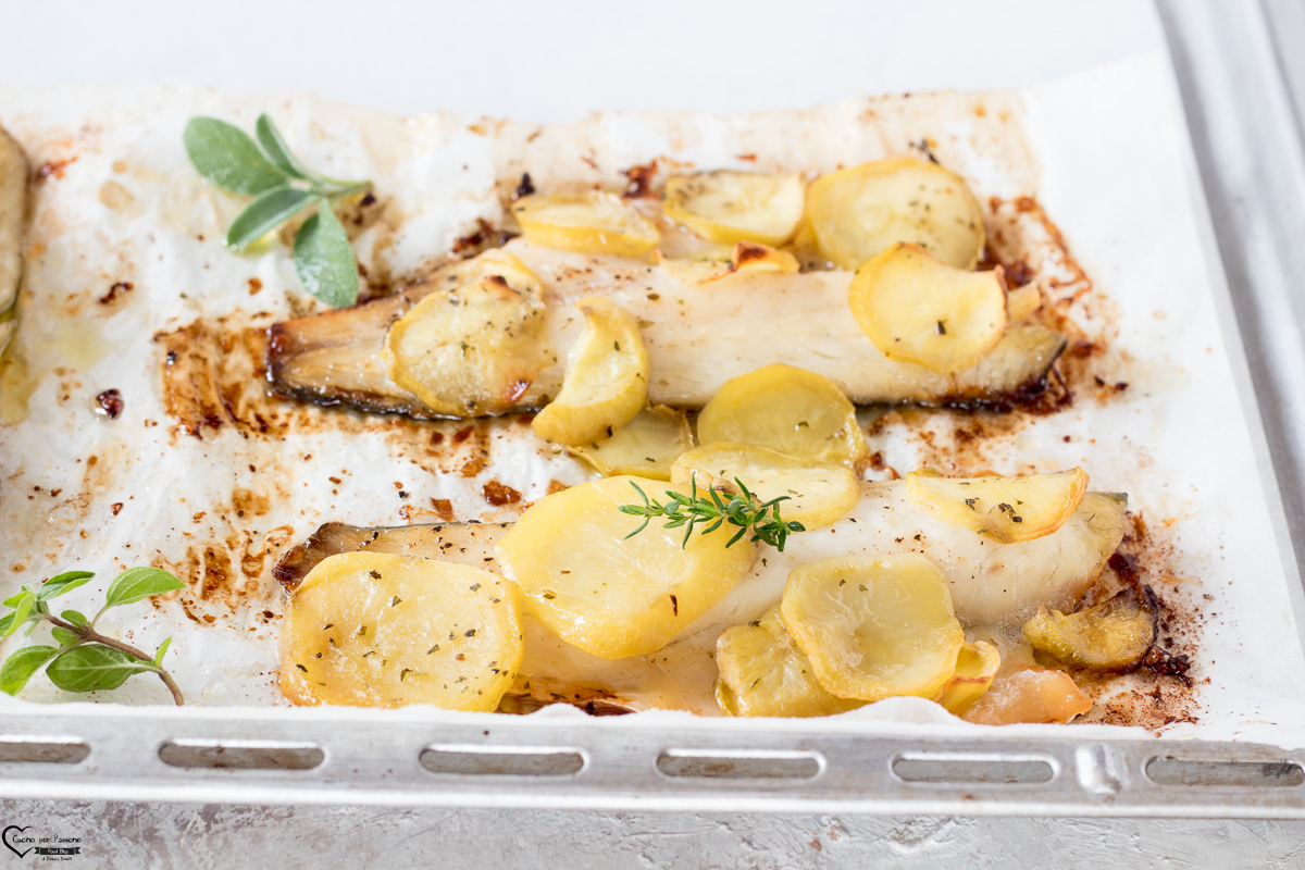 ORATA UIT DE OVEN MET AARDAPPELEN