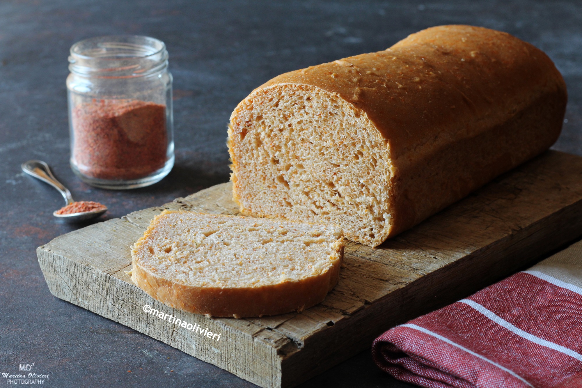 Pan bauletto met tomaat – Brood voor sandwiches zonder melk en zonder eieren