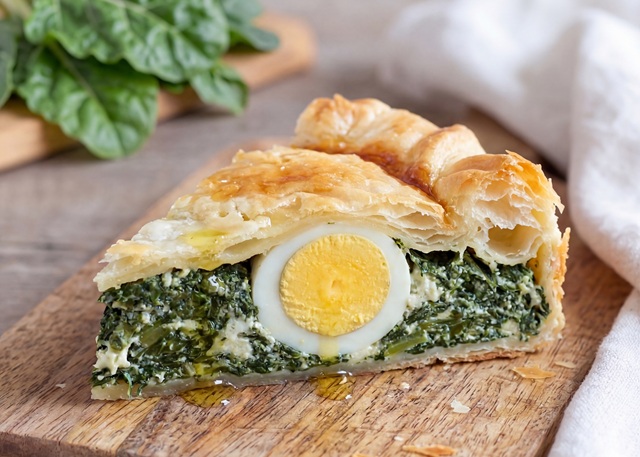 Torta Pasqualina: het geheim voor een romige vulling en een knapperige bodem
