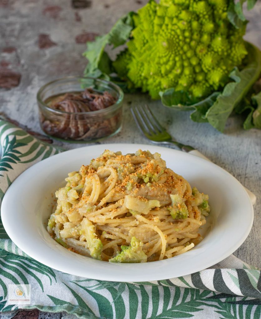 pasta met broccoli ansjovis en broodkruim