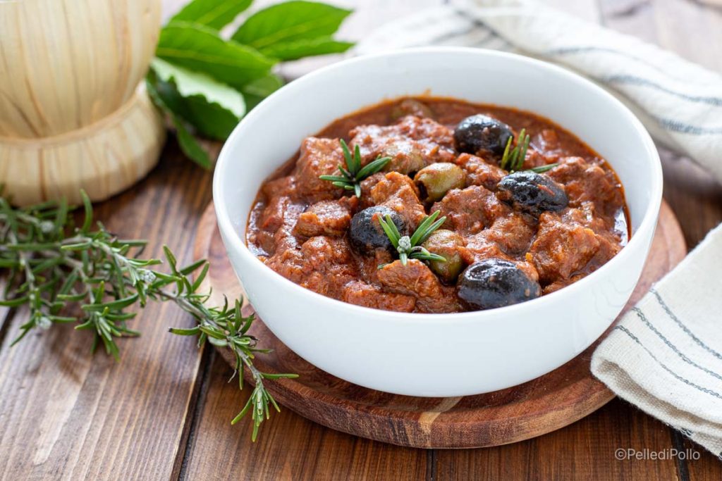 stoofpot van rundvlees alla cacciatora