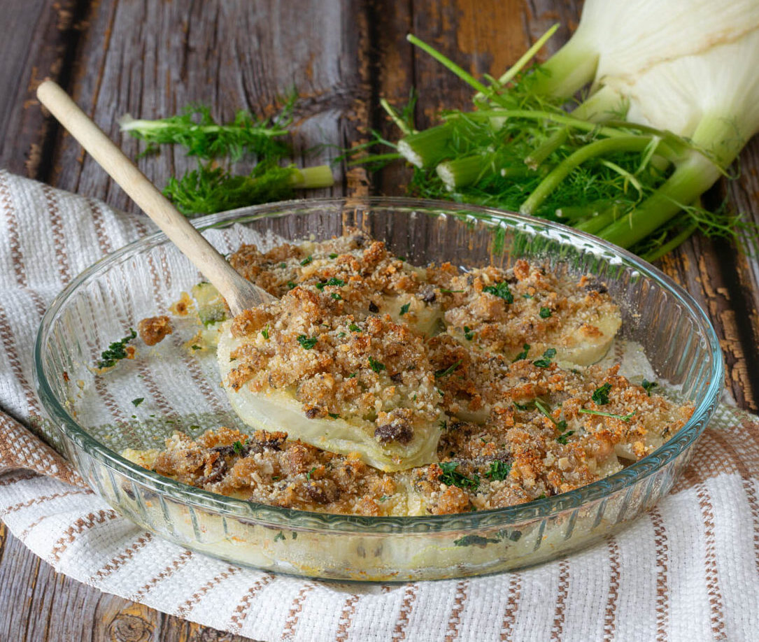 Gegratineerde venkel met tonijn